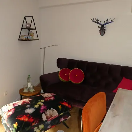 Am Hirschpark Apartmán *